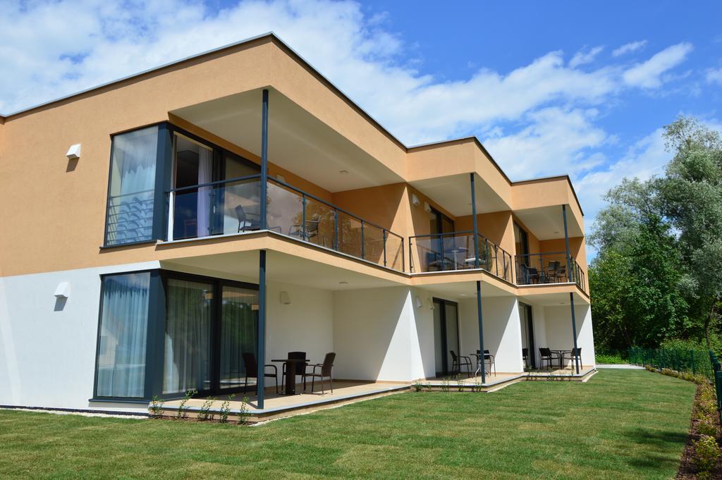 Apartmanovy Dom Krivan Bešeňová Kültér fotó
