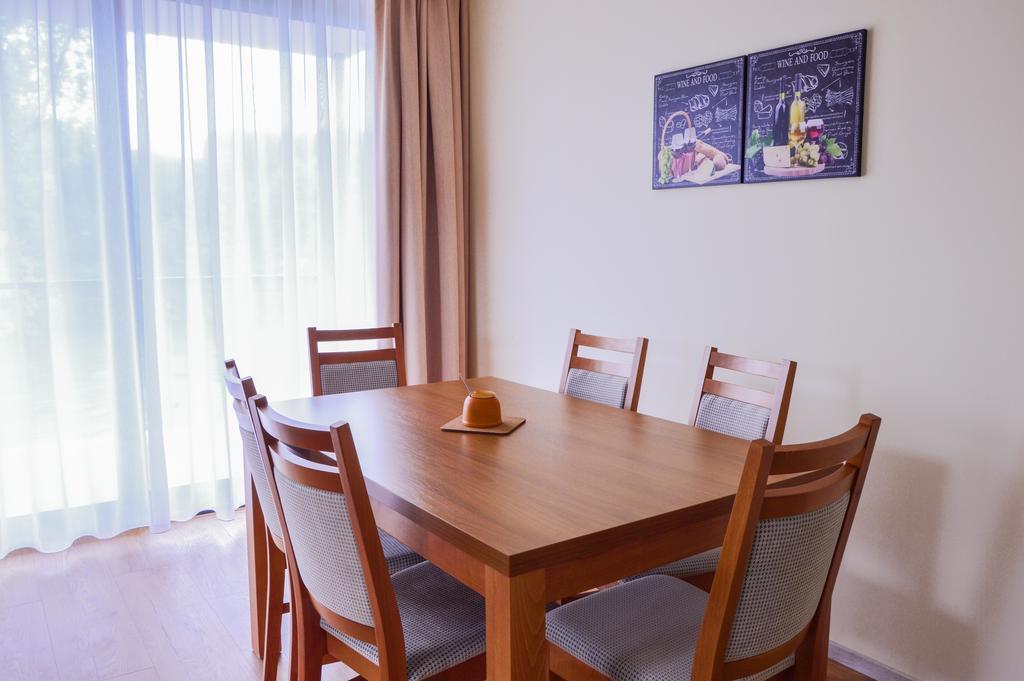 Apartmanovy Dom Krivan Bešeňová Kültér fotó