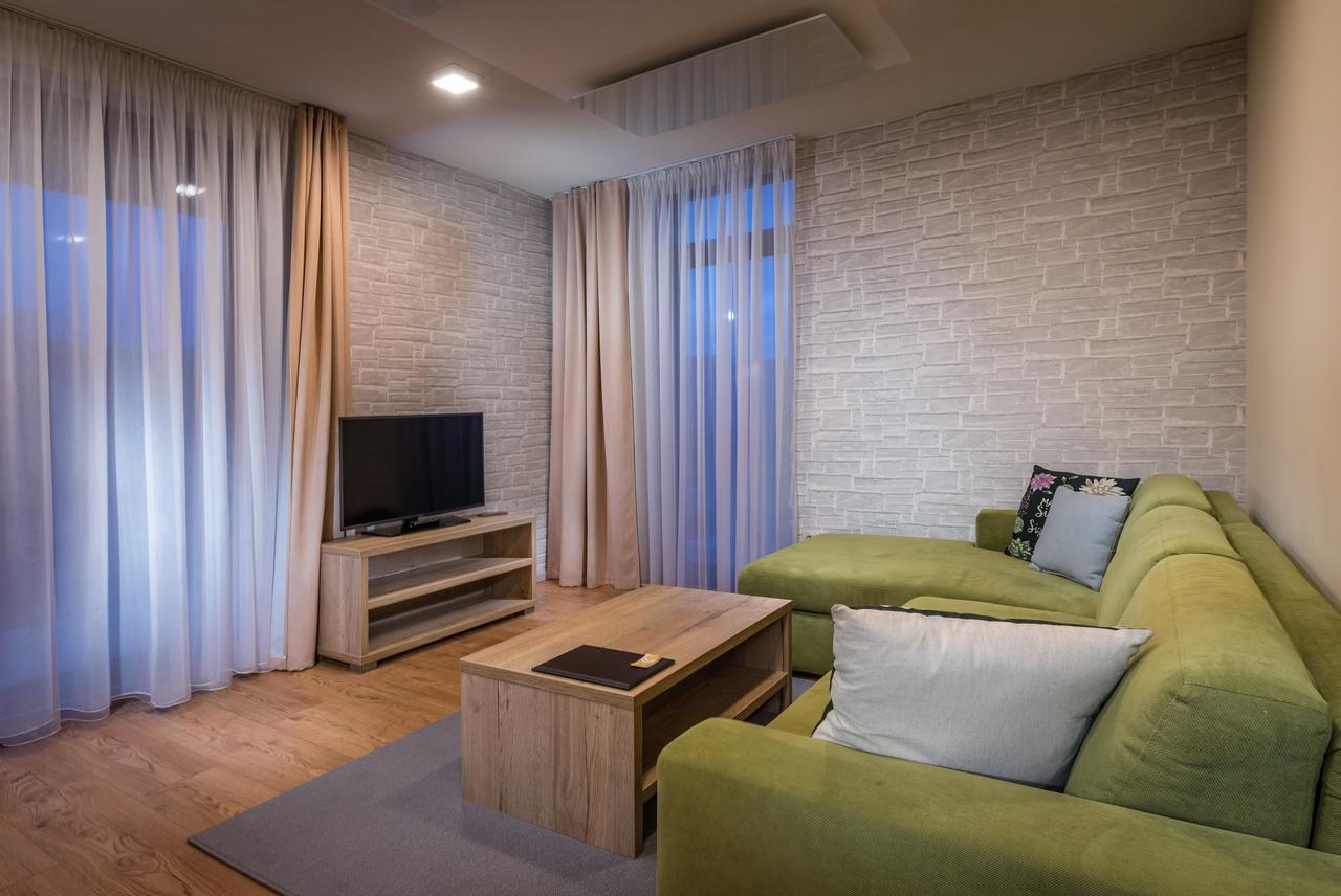 Apartmanovy Dom Krivan Bešeňová Kültér fotó